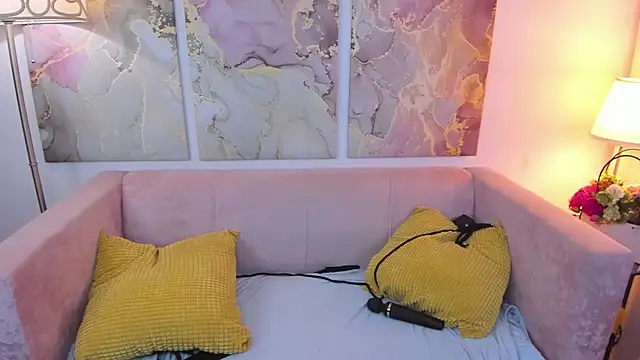 RachelPirce online show from January 16, 2025, 11:04 am