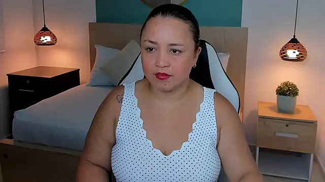 linda rios  online show from January 10, 2025, 7:11 pm