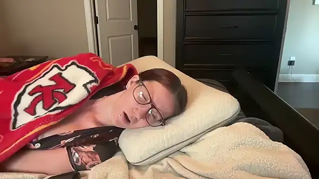 yourstrulylivy69 online show from October 16, 2025, 3:57 pm