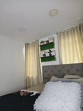 Snapshot of sasi_luna chatting on February 23, 2026, 1:52 pm sasi luna online show from February 23, 2026, 1:52 pm