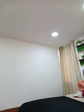 Snapshot of sasi_luna chatting on March 3, 2026, 2:01 pm sasi luna online show from March 3, 2026, 2:01 pm