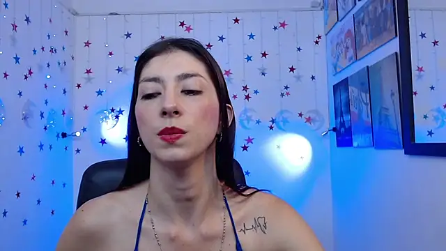 Snapshot of aitana_ag chatting on February 19, 2025, 6:21 pm aitana ag online show from February 19, 2025, 6:21 pm