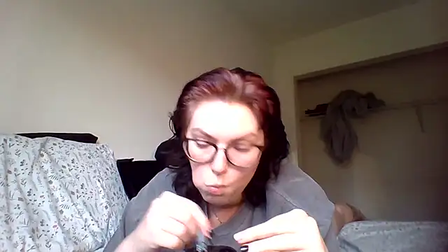 Snapshot of Blondie_Elle chatting on May 25, 2026, 10:49 pm Blondie Elle online show from May 25, 2026, 10:49 pm
