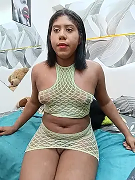 CamilosaOrtega online show from May 28, 2026, 12:02 pm