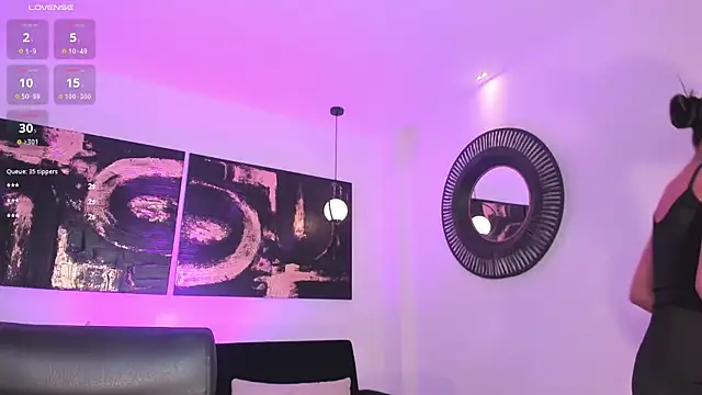 BellaCarteer  online show from March 22, 2025, 6:47 pm