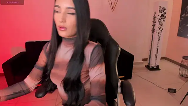 BellaCarteer  online show from October 4, 2025, 12:47 pm