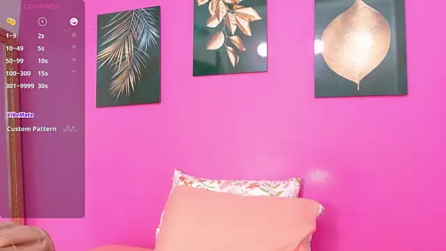 kinkyandsavage online show from September 11, 2025, 7:25 pm