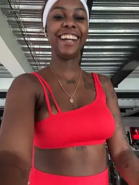 kinkyandsavage online show from February 10, 2026, 3:05 pm