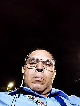 Alex011277 online show from October 8, 2025, 1:58 am