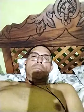 Alex011277 online show from October 14, 2025, 11:33 am