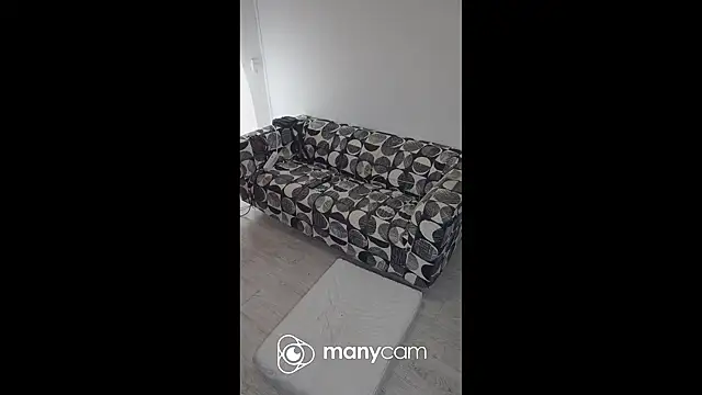 lunaxxxtreme online show from September 21, 2025, 2:51 pm