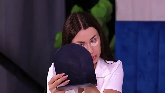 Snapshot of Jenna_Day chatting on July 10, 2026, 6:28 am Jenna Day online show from July 10, 2026, 6:28 am