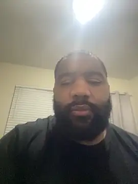 Snapshot of DemonStrokeVezzo chatting on June 10, 2026, 4:23 am DemonStrokeVezzo online show from June 10, 2026, 4:23 am