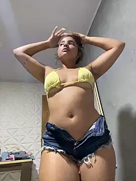 Nicollygriu online show from January 11, 2026, 11:32 pm