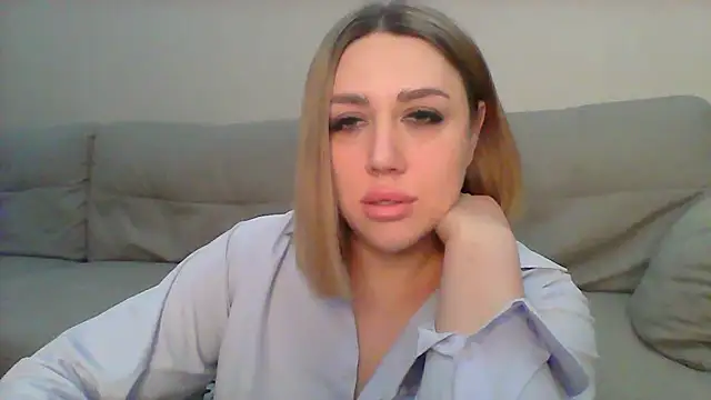 VickyLove047 online show from January 13, 2025, 8:05 am