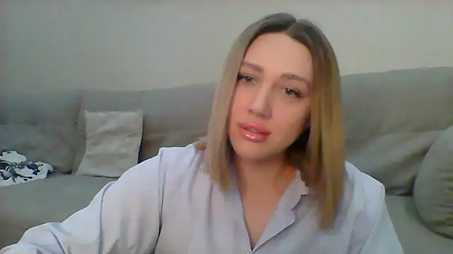 VickyLove047 online show from March 15, 2025, 4:57 am