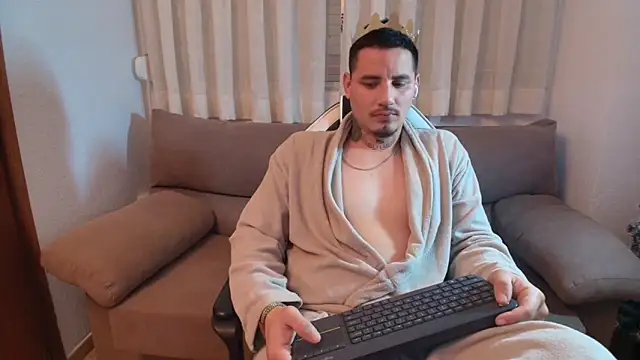 Snapshot of Geishastudios chatting on January 5, 2026, 6:11 pm Geishastudios online show from January 5, 2026, 6:11 pm