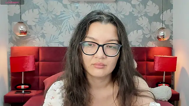 ZarifaBev online show from November 1, 2025, 12:51 pm