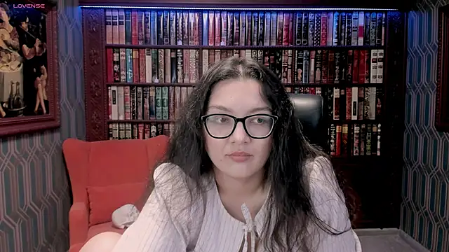 ZarifaBev online show from November 2, 2025, 9:17 pm