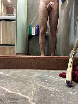 Snapshot of hamoo23p chatting on December 19, 2025, 7:10 pm hamoo23p online show from December 19, 2025, 7:10 pm