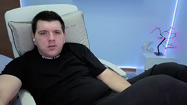 JasonJacks online show from November 12, 2025, 3:51 am