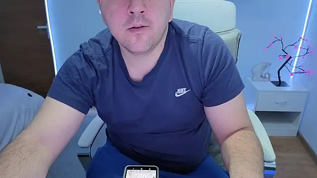 JasonJacks online show from November 28, 2025, 4:04 am