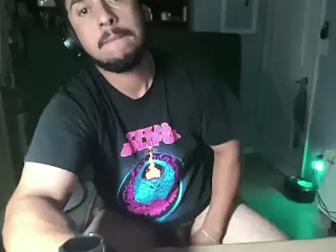 Bigsakzak online show from October 19, 2025, 2:45 am