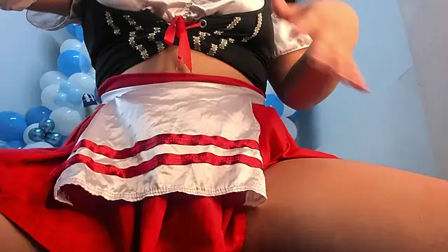 Danniela18  online show from September 23, 2025, 12:08 pm