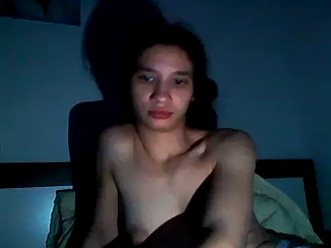 Snapshot of maiaandreea chatting on December 17, 2024, 11:27 pm maiaandreea online show from December 17, 2024, 11:27 pm