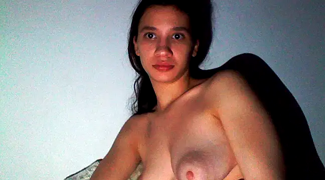 Snapshot of maiaandreea chatting on December 18, 2024, 11:30 pm maiaandreea online show from December 18, 2024, 11:30 pm