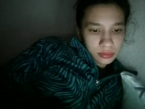 Snapshot of maiaandreea chatting on March 8, 2025, 10:45 pm maiaandreea online show from March 8, 2025, 10:45 pm