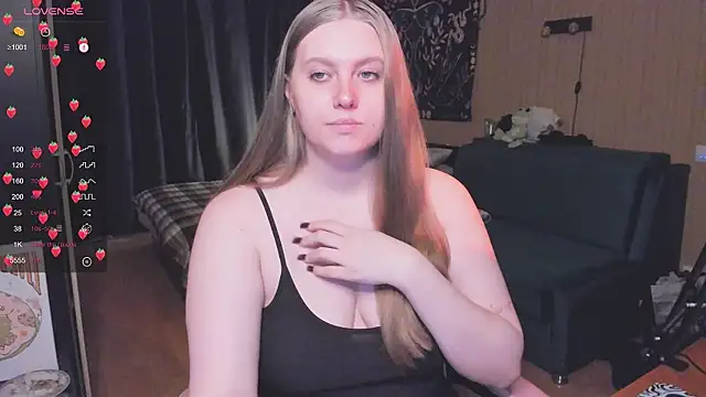 Alice Dreamgirl  online show from September 30, 2025, 9:03 am