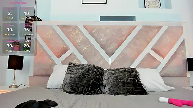 hotmature1 online show from March 5, 2026, 11:17 am