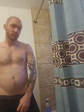 Huntzg23 online show from February 8, 2026, 7:17 pm