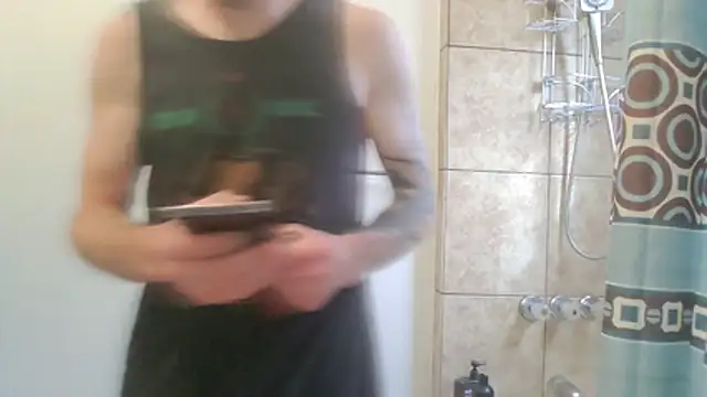 Huntzg23 online show from April 16, 2026, 4:19 pm