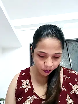 Snapshot of Hot-shot99 chatting on October 3, 2025, 5:54 pm Hot-shot99 online show from October 3, 2025, 5:54 pm