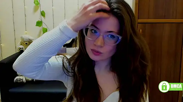 Alicia redfollow online show from March 3, 2025, 3:53 pm