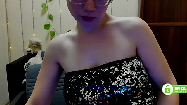 Alicia redfollow online show from March 4, 2025, 9:40 am