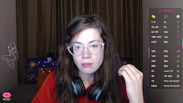 Alicia redfollow online show from March 13, 2025, 6:23 pm