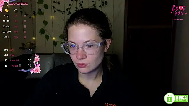 Alicia redfollow online show from September 26, 2025, 11:25 am