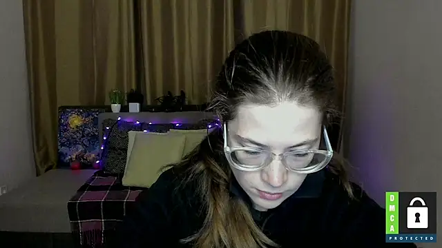 Alicia redfollow online show from September 27, 2025, 5:29 pm