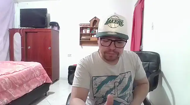 Snapshot of pecadodulce123 chatting on February 1, 2025, 2:47 am pecadodulce123 online show from February 1, 2025, 2:47 am