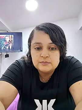 Miss balloonsmila online show from November 24, 2025, 12:43 am