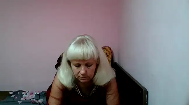sakura blonde online show from February 2, 2025, 9:23 pm