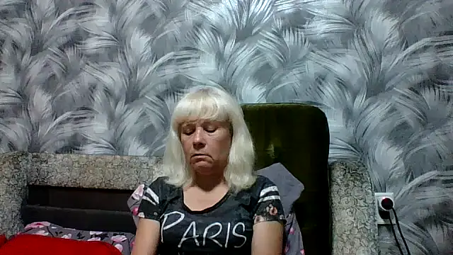 sakura blonde online show from October 28, 2025, 6:21 pm