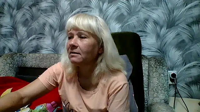 sakura blonde online show from October 31, 2025, 6:14 am