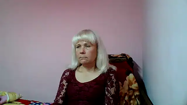 sakura blonde online show from November 29, 2025, 6:49 am