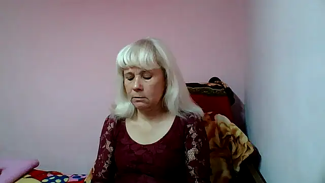 sakura blonde online show from November 29, 2025, 8:01 pm