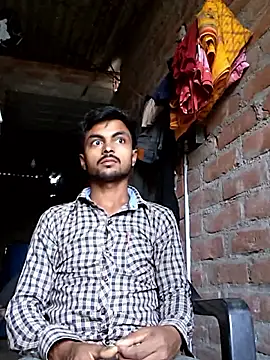 Snapshot of Suraj223kumar chatting on June 7, 2026, 1:10 am Suraj223kumar online show from June 7, 2026, 1:10 am