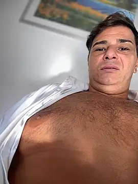 SecretlyDD online show from October 7, 2025, 8:33 am